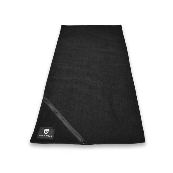 Custom-woven-logo-label-lint-free-and-anti-baterial-microfiber-gym-towel-with-zipper-2 - Image 4